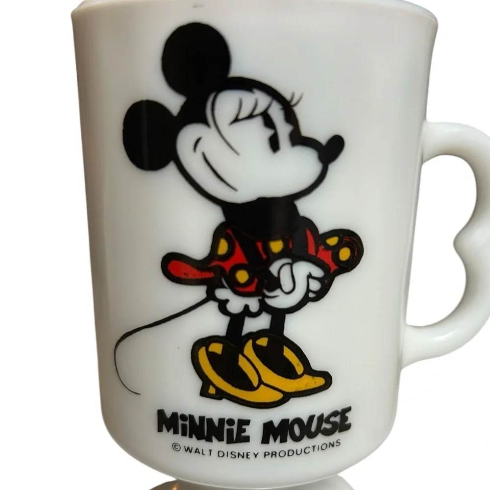 Vintage Disney Mug Minnie Mouse Milk Glass Coffee Tea Cup Disneyana Disneyland